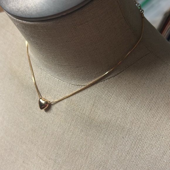 Gold Heart Pendant Necklace‎ - Picture 2 of 2